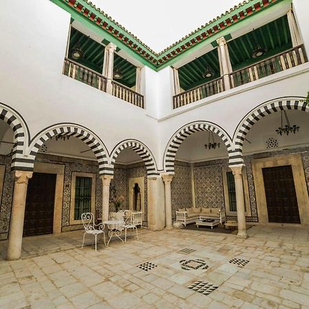 Dar Ben Gacem Hotel Tunes Exterior foto