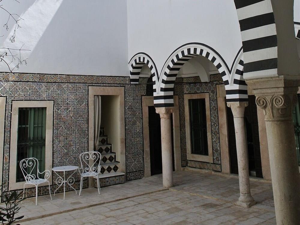Dar Ben Gacem Hotel Tunes Exterior foto