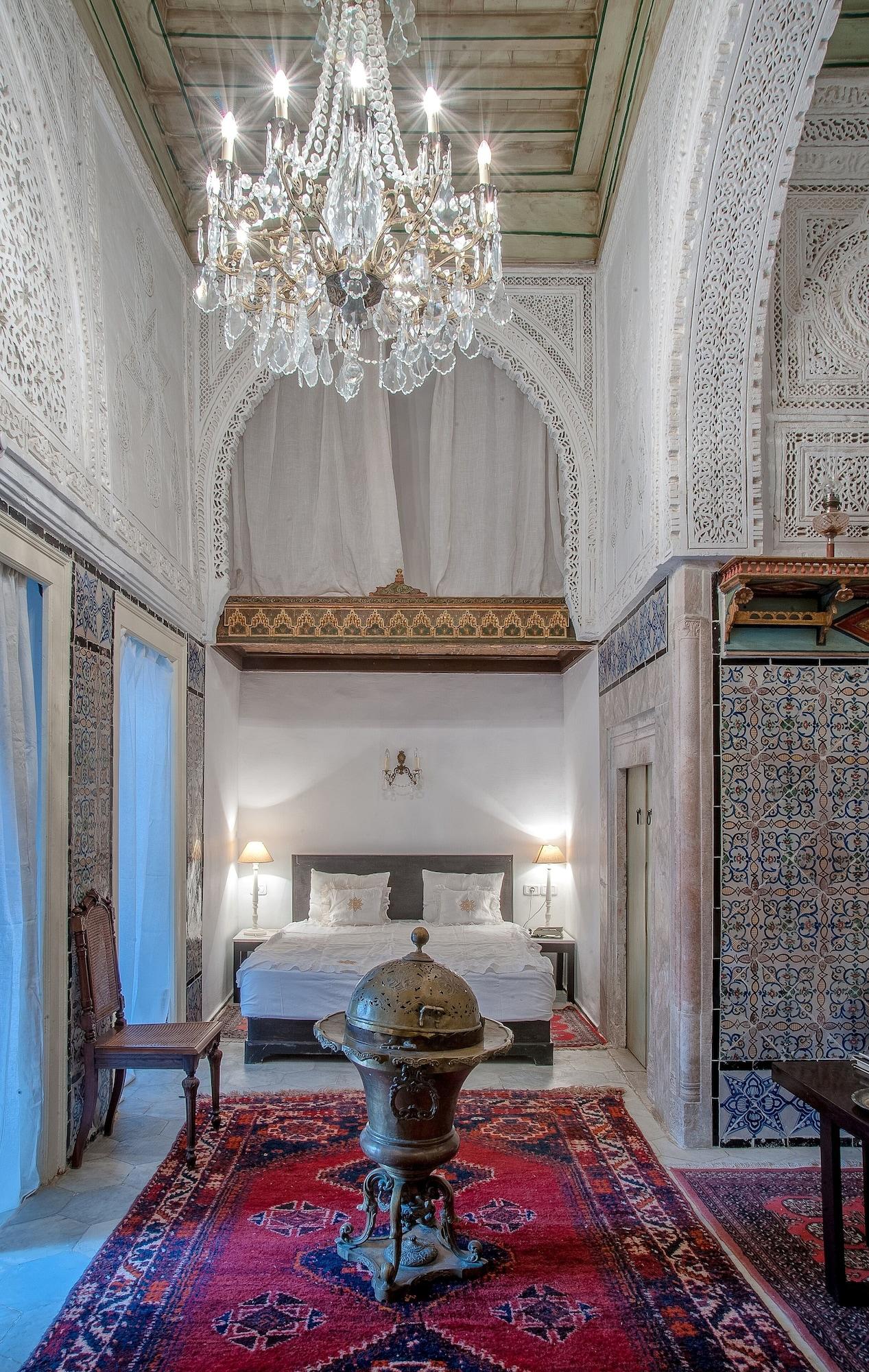 Dar Ben Gacem Hotel Tunes Exterior foto