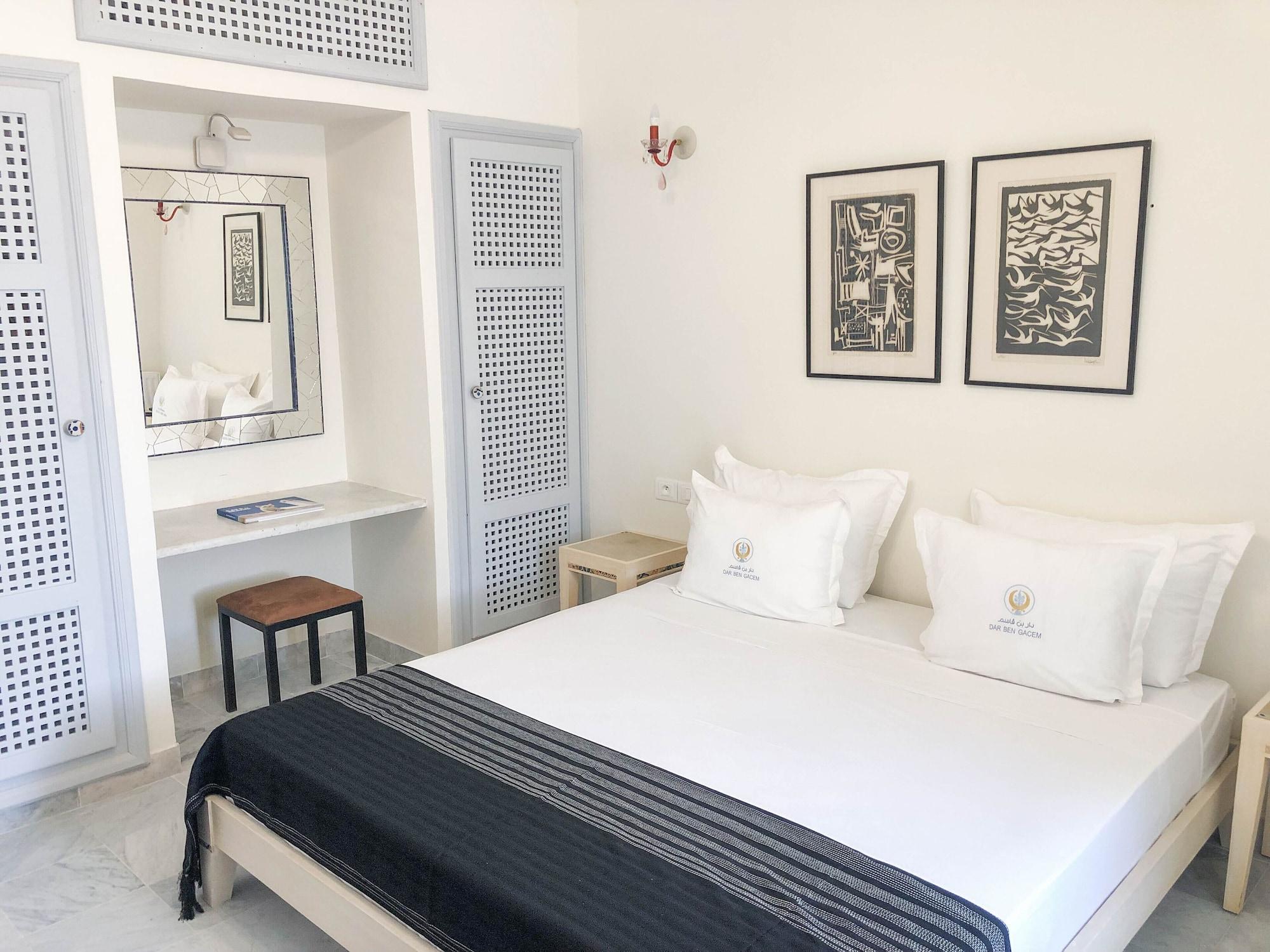 Dar Ben Gacem Hotel Tunes Exterior foto
